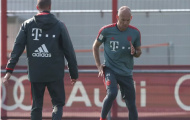 Bayern nhận tin mừng, đón 'kèo trái' siêu đẳng trở lại tập luyện.