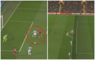 Robertson và Alexander-Arnold suýt chút nữa khiến cả Premier League 'quỳ gối'