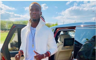Chân đeo nạng, Eric Bailly tuyên bố mạnh mẽ sau khi nghỉ hết mùa