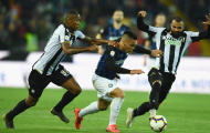 Gặp khó tại Friuli, Inter Milan run rẩy trong tốp 4
