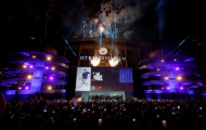 Lập chiến tích vẻ vang, Man City làm điều tuyệt vời tri ân CĐV