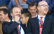 Nhà Glazers vào cuộc, Ed Woodward hết tự do