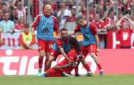 5 điểm nhấn Bayern 5-1 Frankfurt: 'Trèo cao, té đau'; Tiếc cho một 'huyền thoại'