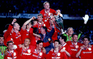 Làm thế nào Man Utd giành cú ăn 3 chỉ trong 11 ngày điên rồ?