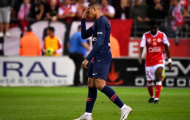 Phản ứng tan nát của Mbappe khi mất Chiếc giày vàng về tay Messi