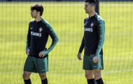 'Tôi chẳng nhớ Ronaldo nói gì, vì tâm trí chỉ nghĩ về việc ngồi cạnh anh ấy'
