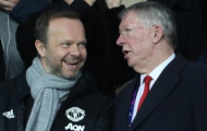 Khen 1 CLB, Sir Alex mắng ngầm '3 kẻ lộng quyền ngạo mạn' tại Man Utd?