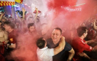 Cổ động viên Liverpool 'quẩy' banh nóc sau chức vô địch C1