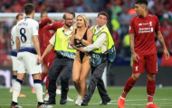 Mỹ nữ thiếu vải, lộ điểm nhạy cảm khiến cầu thủ Liverpool lẫn Tottenham đỏ mặt