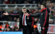 Đã rõ! Ed Woodward 'chùn chân', Solskjaer ăn 'quả đắng' thứ 3 ở chợ Hè
