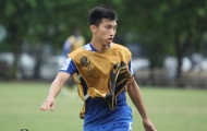 Bỏ ngoài tai việc 'xuất ngoại', Đoàn Văn Hậu miệt mài cho Hà Nội FC