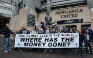 Benitez ra đi, CĐV biểu tình phản đối ông chủ Newcastle