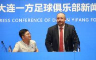 Benitez uy nghi ra mắt tại xứ tỷ dân