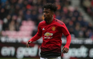 Sau 2 tân binh, Man Utd trao luôn số áo mới cho 'măng non' 2000