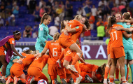 Hạ gục Thụy Điển, tuyển nữ Hà Lan làm nên lịch sử