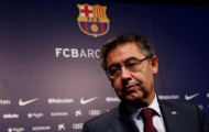 Mất 2 'siêu bom tấn' 300 triệu, Barca cũng lâm nguy trước Real!