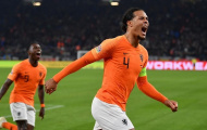 Mới gặp lần đầu, ''tiểu Depay'' đã biết trung vệ này là ''quái thú'' 