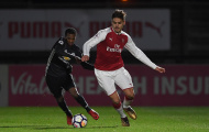 Giữa lúc Koscielny gây bão, Emery làm điều lạnh lùng với trung vệ trẻ