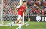 'Ronaldinho mới', 'Ronaldo 2.0' - fan Arsenal phát cuồng với màn ra mắt của tân binh