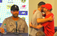 Phản ứng hài hước của Klopp khi phóng viên nam xin được ôm