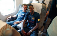Dàn sao Barca phấn khởi trước trận so tài với Iniesta, David Villa