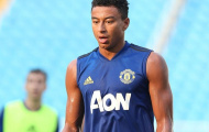 'Kẻ bị ghét bỏ' ở Man Utd khoe cơ bắp cuồn cuộn