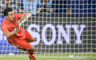 Ronaldo ghi bàn nhưng đừng quên 'Ông già 41 tuổi' này