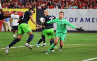 Nếu 'bể kèo' mượn Henderson, tân binh Premier League sẽ nhắm Mignolet