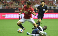 Fan Man Utd: '2 cậu ấy bắt nạt Tottenham như thể những đứa trẻ'