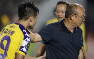 HLV Park Hang-seo quan tâm đặc biệt cầu thủ Hà Nội trên sân Thống Nhất