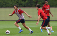 Chưa đá phút nào, tân binh Arsenal đã định sẵn tương lai