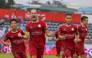 CLB TP.HCM trên đỉnh V-League và 'món đặc sản' Fergie Time