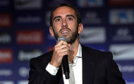 Trung vệ thép lên tiếng, xác nhận được Man Utd và Juventus theo đuổi