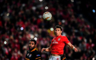 Bế tắc vụ Maguire, Man Utd tức tốc hỏi mua 'đá tảng' khác thay thế