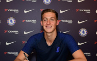 CHÍNH THỨC: Lampard ra tay, Chelsea trói chân 'hậu bối' Petr Cech