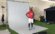NÓNG! Lukaku tham gia chụp hình cùng áo đấu, tương lai dần sáng tỏ