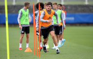 Maguire buồn tiu nghỉu khi 'mắc kẹt' ở Leicester City