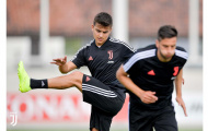 XONG! Lộ hình ảnh mới nhất, 'bom tấn kép' Dybala-Mandzukic tới Man Utd ngã ngũ