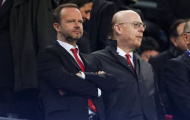 CĐV Man Utd 'sôi máu' khi nhìn Arsenal mua sắm