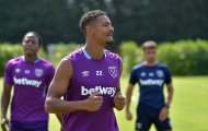 'Tôi đến đây để kiếm nhiều tiền, nhưng giờ lại gặp Man City, tại sao?'