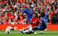 Gary Neville dùng 2 từ nói về pha phạm lỗi của Zouma với Rashford