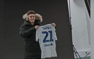 SỐC! Daniel James khóc ngất, khoác áo đối thủ truyền kiếp của M.U