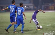 Quang Hải vẽ cầu vồng, Văn Quyết ghi bàn trên chấm penalty, Hà Nội thắng kịch tính