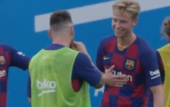 Frenkie de Jong hớn hở trong lần đầu chạm mặt Messi