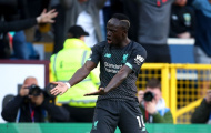 Dù đội nhà thắng trận, Mane vẫn tỏ ra ức chế tột độ với Salah