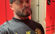Evra bất ngờ tái xuất, khoe áo Man United quá chất