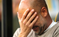 Cận cảnh 2 pha 'tấu hài' trong 1 phút của cặp trung vệ Man City