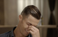 Ronaldo bật khóc: “Ông ấy không thể nhìn thấy tôi trở thành số 1”