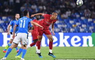 Liverpool gục ngã, NHM vẫn 'choáng' với một quái thú