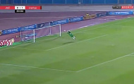Thủ môn Ai Cập tái hiện pha cứu thua thần sầu của Joe Hart với M.U 11 năm trước